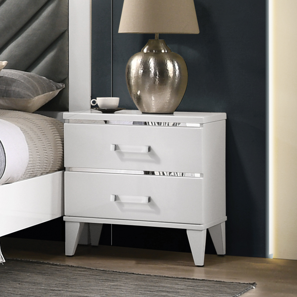 Chelsie Nightstand