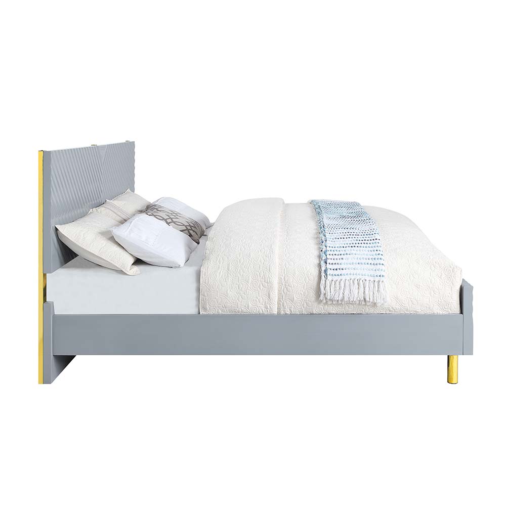 Gaines Queen Bed