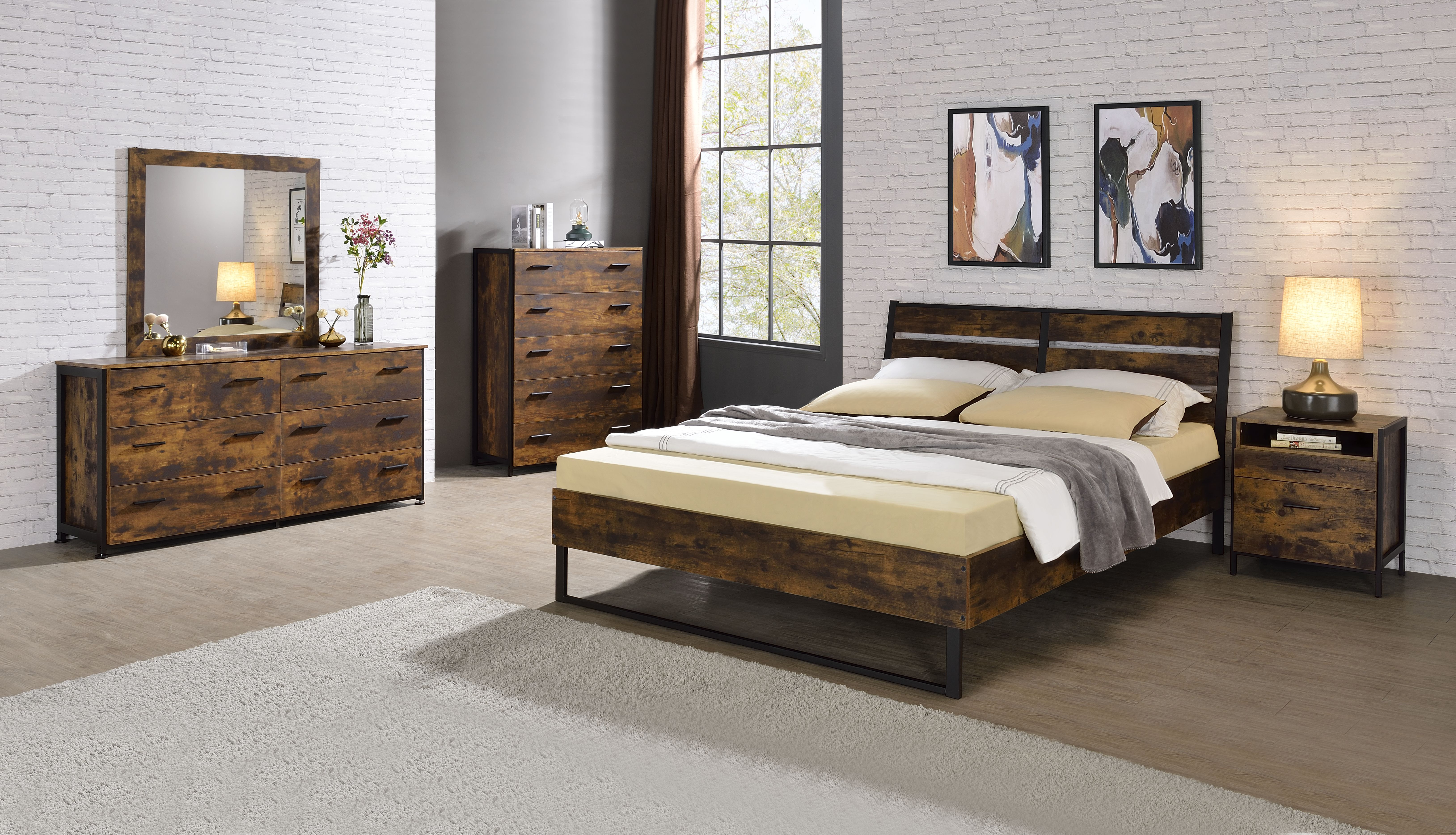 Juvanth Queen Bed